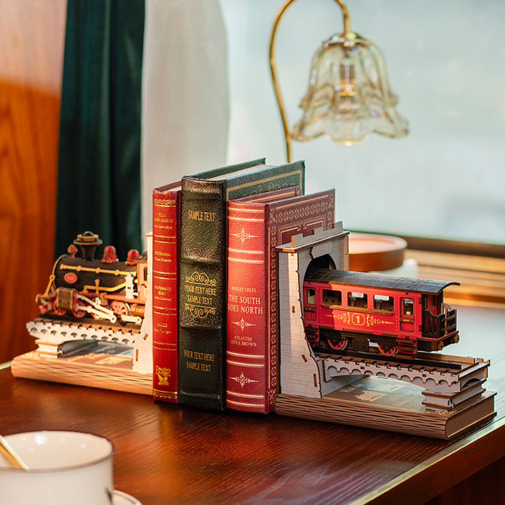 rolife diy book nook kits century train (2)